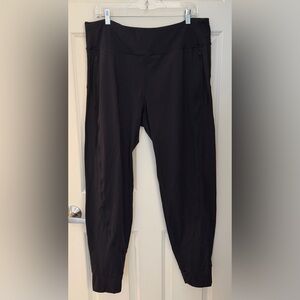 Athleta Distance Jogger in Black, Size XL Tall
